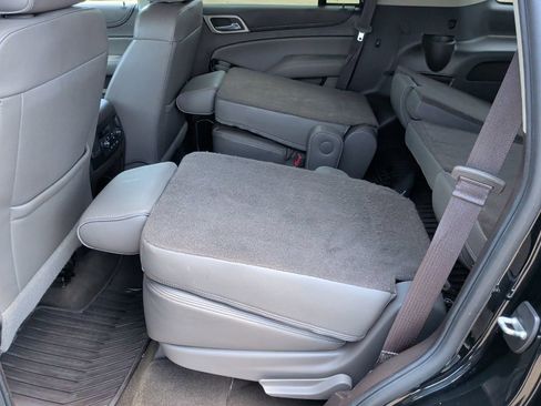 Used 2018 GMC Yukon Denali w/ Denali Ultimate Package AWD/4WD image 44