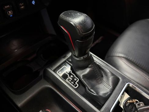 Used 2018 Toyota Tacoma TRD Pro AWD/4WD image 22