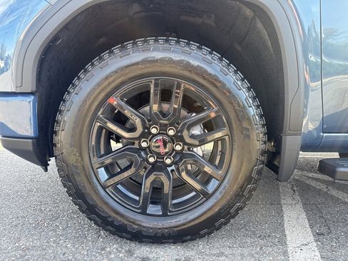 New 2026 GMC Sierra 1500 Elevation image 3