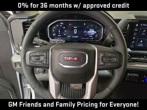 New 2026 GMC Sierra 1500 Elevation image 17