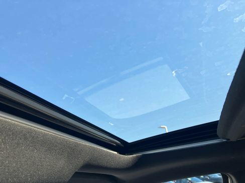 Certified 2020 Toyota Tacoma Limited image 21