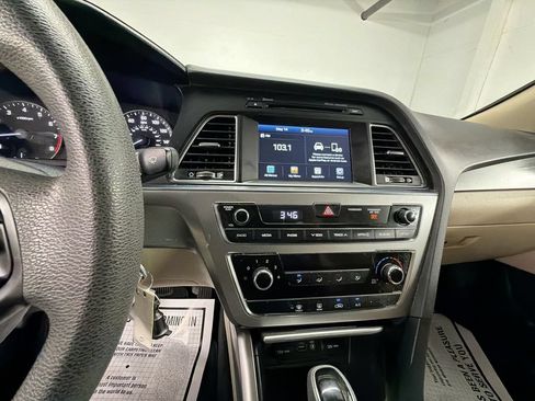 Used 2017 Hyundai Sonata Sport FWD image 16