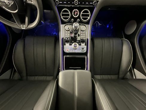 Used 2022 Bentley Continental GT image 14