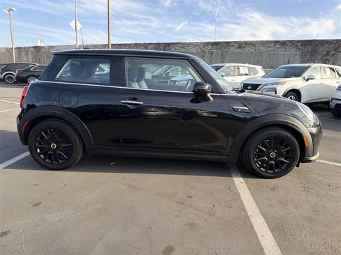 Used 2023 MINI Cooper SE image 7