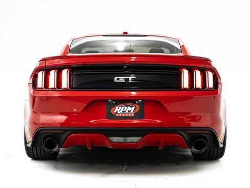 Used 2015 Ford Mustang GT Premium w/ Equipment Group 401A RWD image 3