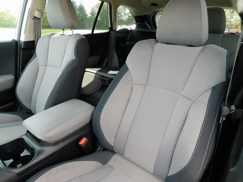 Used 2024 Subaru Outback Premium image 15