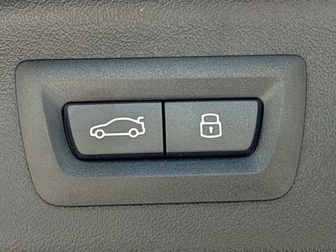 New 2026 BMW ALPINA XB7 AWD/4WD image 13