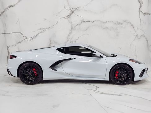 Used 2023 Chevrolet Corvette Stingray Premium Cpe w/ 3LT image 11