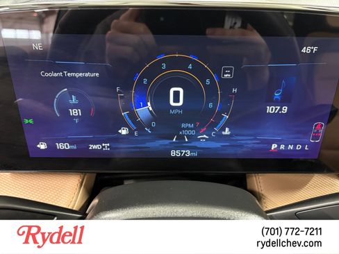 Used 2025 Chevrolet Equinox ACTIV w/ Safety and Technology Package AWD/4WD image 14