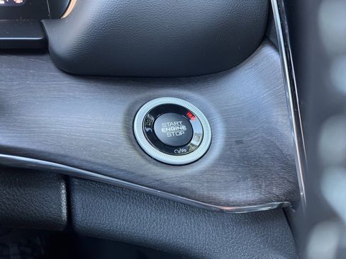 New 2025 Jeep Grand Cherokee L Overland w/ Trailer Tow Package image 49