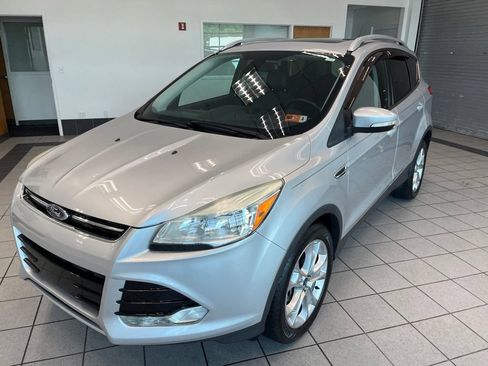 Used 2015 Ford Escape Titanium AWD/4WD image 4