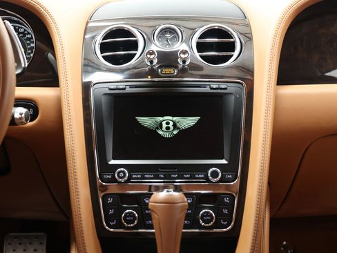 Used 2016 Bentley Continental GT image 31