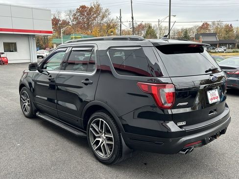 Used 2018 Ford Explorer Sport w/ Equipment Group 401A image 7
