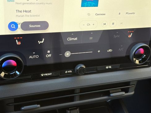 New 2026 Subaru Solterra Premium image 20