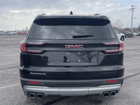 Used 2025 GMC Acadia Elevation image 6