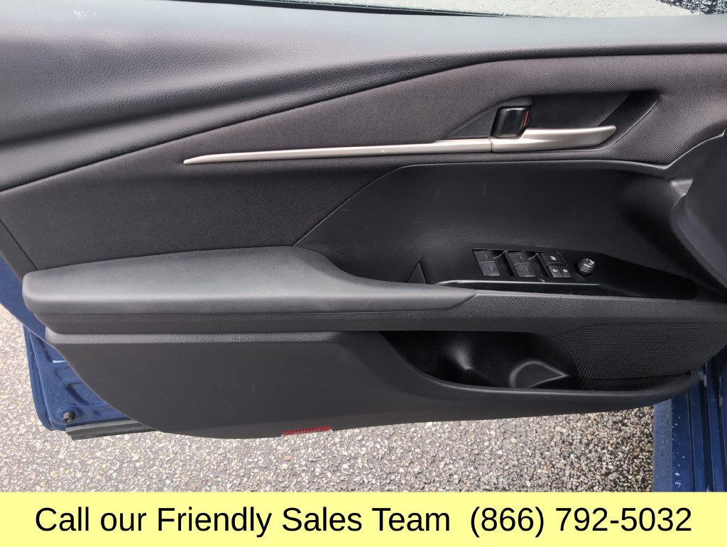 Certified 2025 Toyota Camry LE FWD image 11