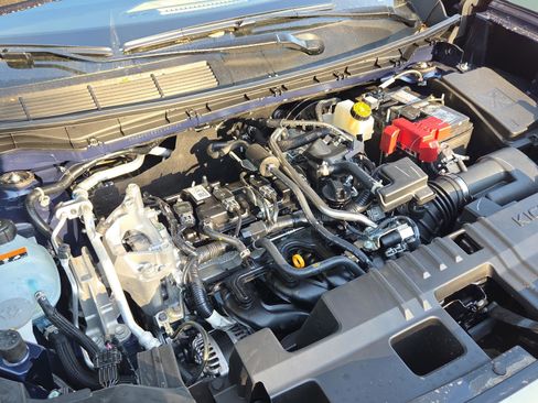 New 2026 Nissan Kicks SV image 31