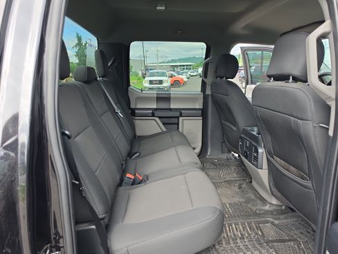 Used 2020 Ford F150 XL w/ Equipment Group 101A Mid AWD/4WD image 12