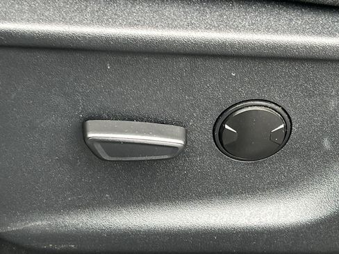 Used 2024 Ford F150 XLT w/ Mobile Office Package image 18