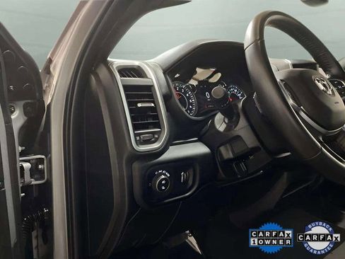 Used 2024 RAM 2500 Big Horn w/ Bed Utility Group image 17