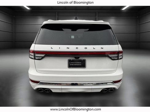 New 2025 Lincoln Aviator Black Label image 6