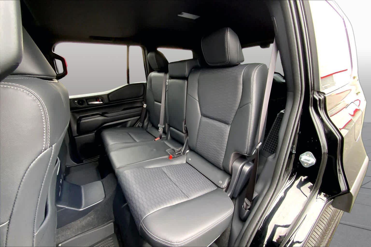Used 2026 Toyota Land Cruiser w/ Premium Package AWD/4WD image 21