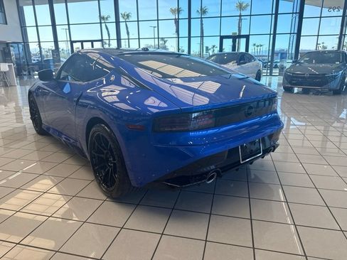Used 2025 Nissan Z Sport w/ Floor Mat Package RWD image 11