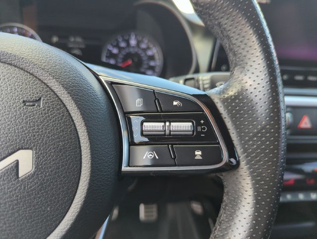 Used 2022 Kia Forte GT-Line w/ GT-Line Technology Package FWD image 42