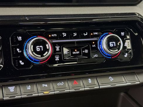 New 2026 GMC Sierra 2500 AT4 AWD/4WD image 16