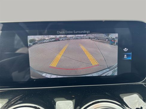 Used 2021 Mercedes-Benz GLA 250 image 17