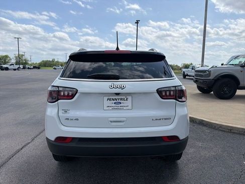 Used 2022 Jeep Compass Limited AWD/4WD image 6