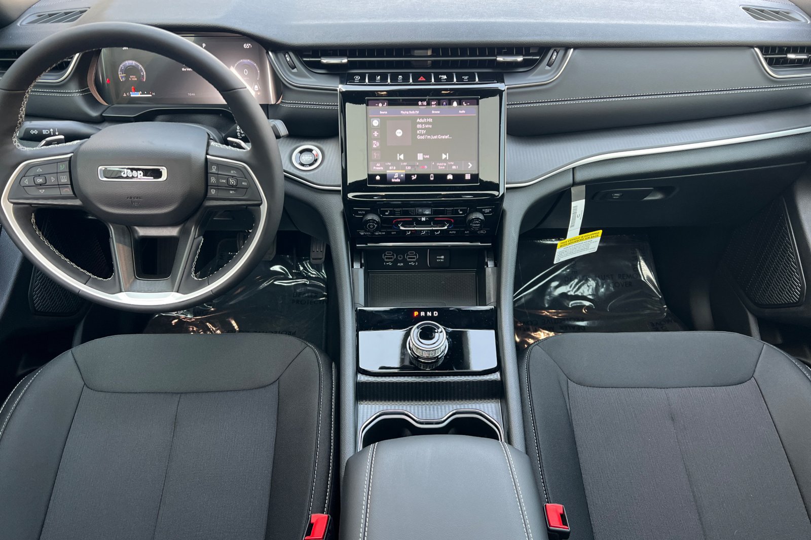 New 2026 Jeep Grand Cherokee Laredo X AWD/4WD image 12