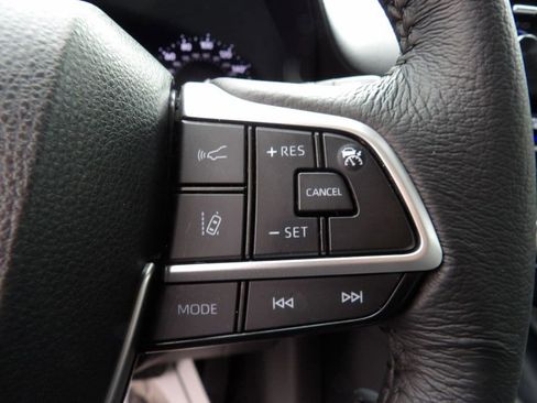 Used 2024 Toyota Sienna XLE w/ XLE Plus Package image 17