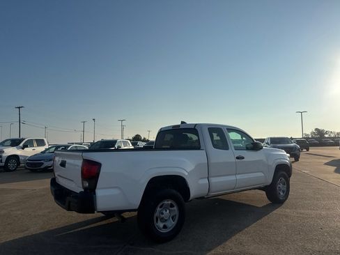 Used 2023 Toyota Tacoma SR RWD image 18