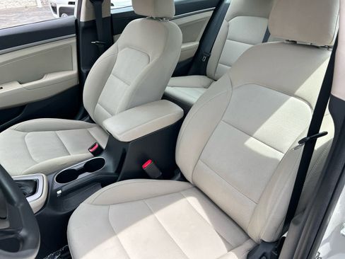 Used 2018 Hyundai Elantra SEL w/ Cargo Package FWD image 12