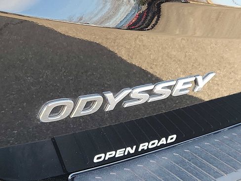 Used 2024 Honda Odyssey Touring image 29