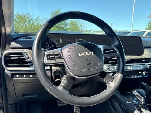 Used 2024 Kia Telluride SX Prestige AWD/4WD image 11
