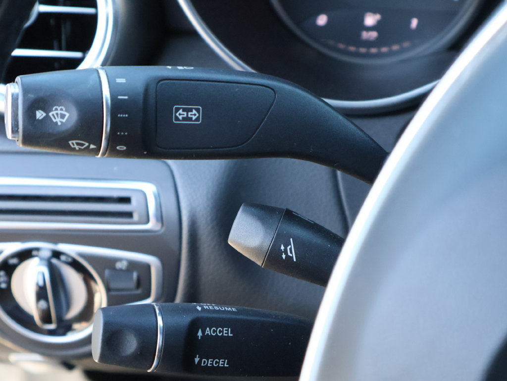 Used 2016 Mercedes-Benz C 300 Sedan image 26