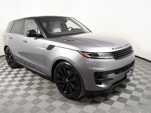 Used 2023 Land Rover Range Rover Sport SE image 8