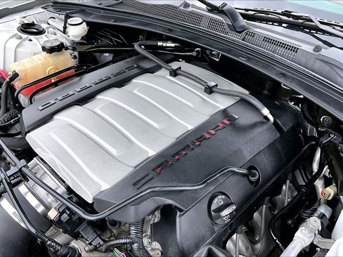 Used 2019 Chevrolet Camaro SS RWD image 30