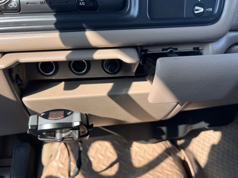 Used 2001 GMC Sierra 2500 4x4 Extended Cab w/ Convenience Plus Group image 57