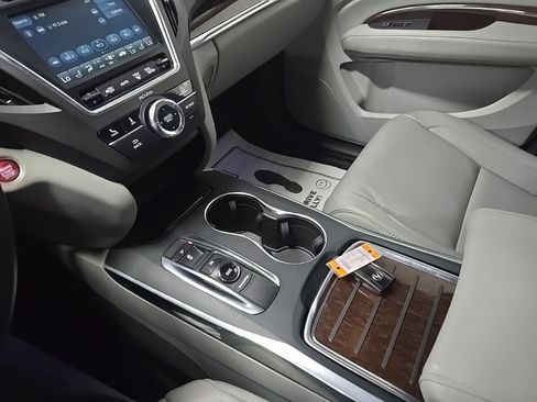 Used 2018 Acura MDX SH-AWD image 27