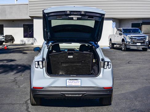New 2026 Ford Mustang Mach-E Select RWD image 27