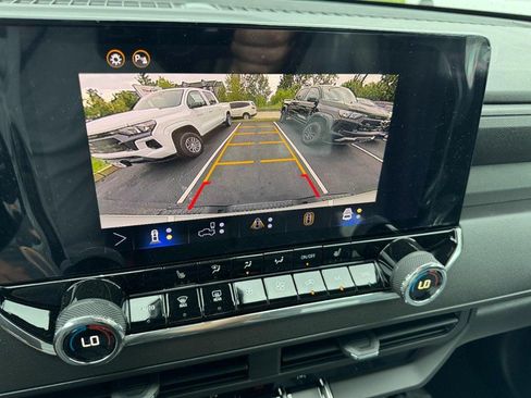 New 2026 Chevrolet Colorado Trail Boss AWD/4WD image 39