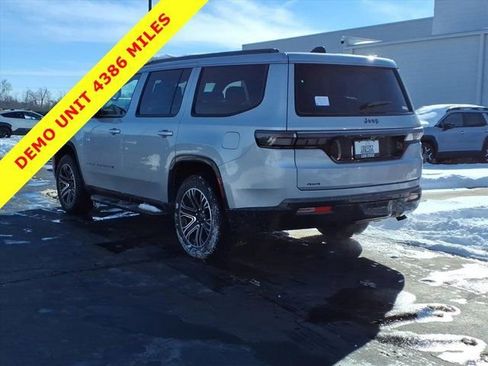 New 2026 Jeep Grand Wagoneer 4WD image 4