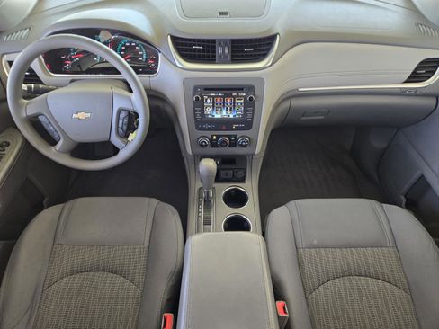 Used 2015 Chevrolet Traverse LS image 26
