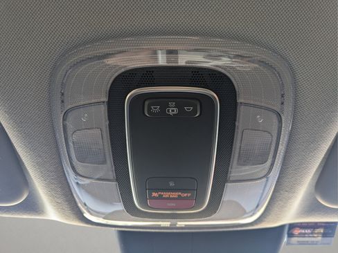 Used 2023 Hyundai Elantra SEL FWD image 16