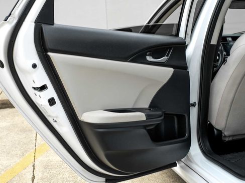 Used 2020 Honda Insight EX image 47