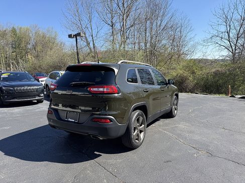 Used 2016 Jeep Cherokee 75th Anniversary image 7