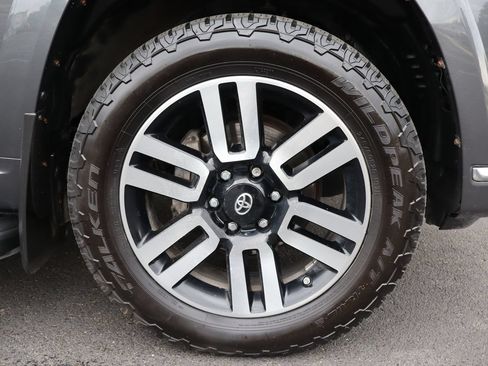 Used 2016 Toyota 4Runner Limited AWD/4WD image 45